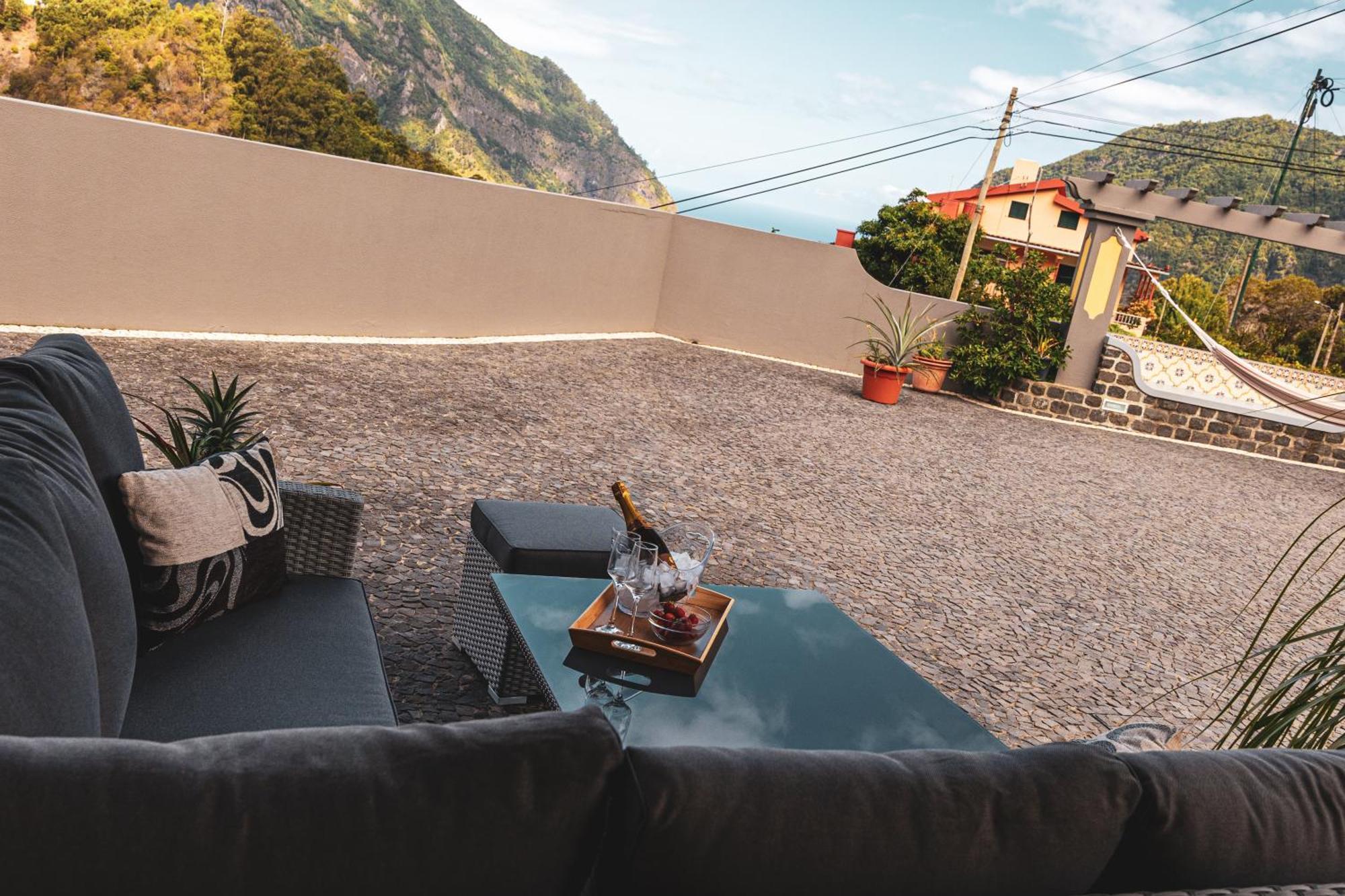 A Casa Da Mae Apartment São Vicente Екстериор снимка